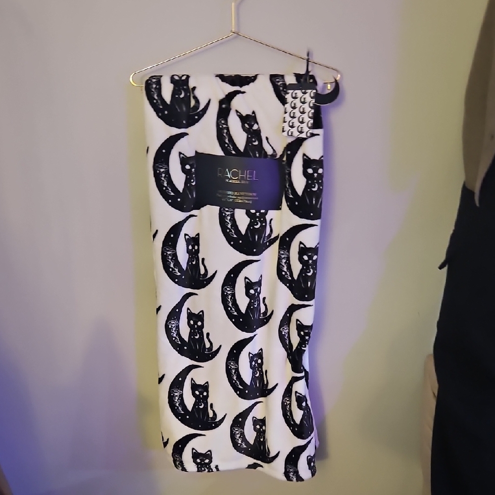 RACHEL Rachel Roy Mystical Cat Blanket